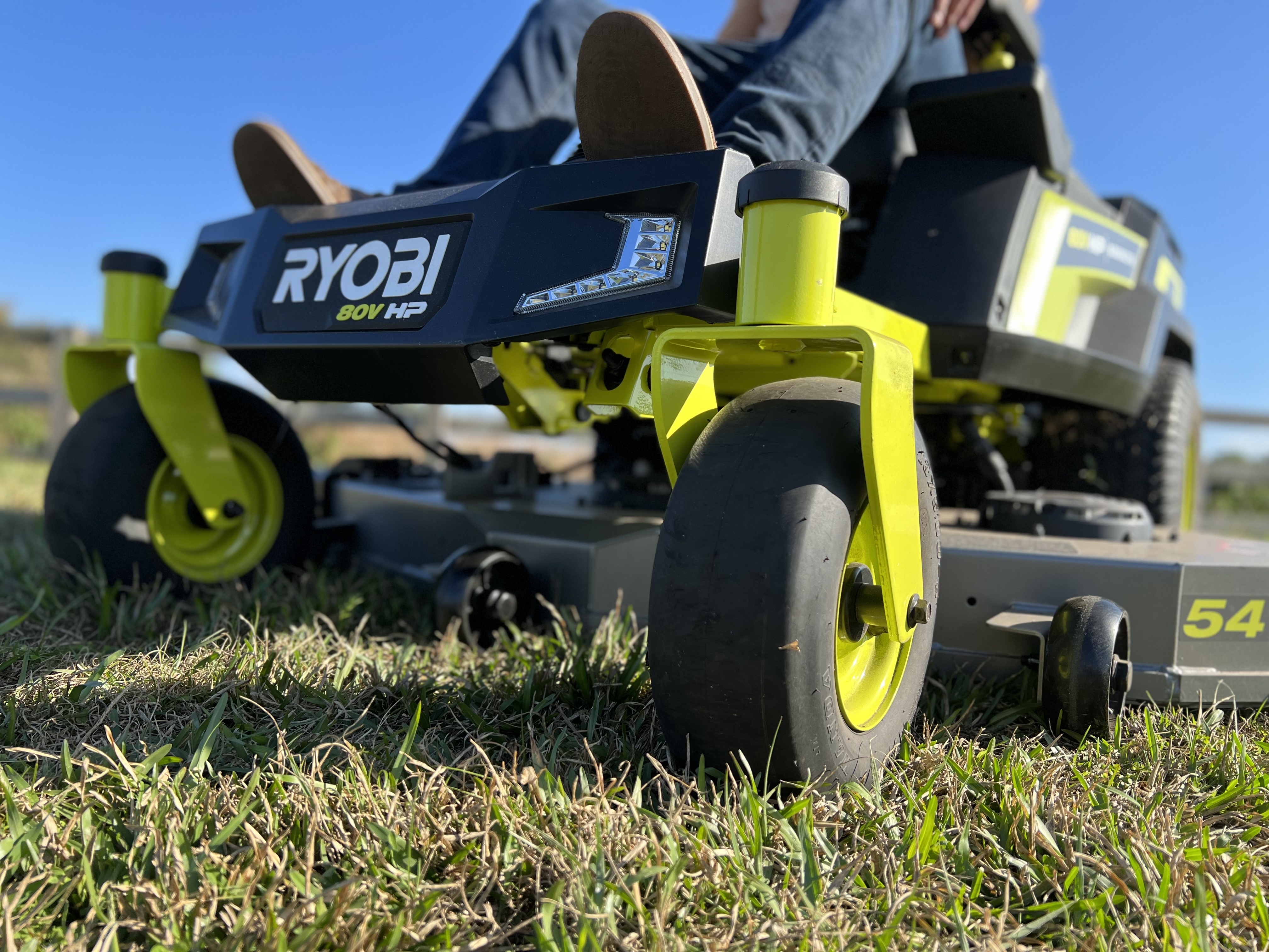 80V HP BRUSHLESS 54" LITHIUM ELECTRIC ZERO TURN RIDING MOWER | RYOBI Tools