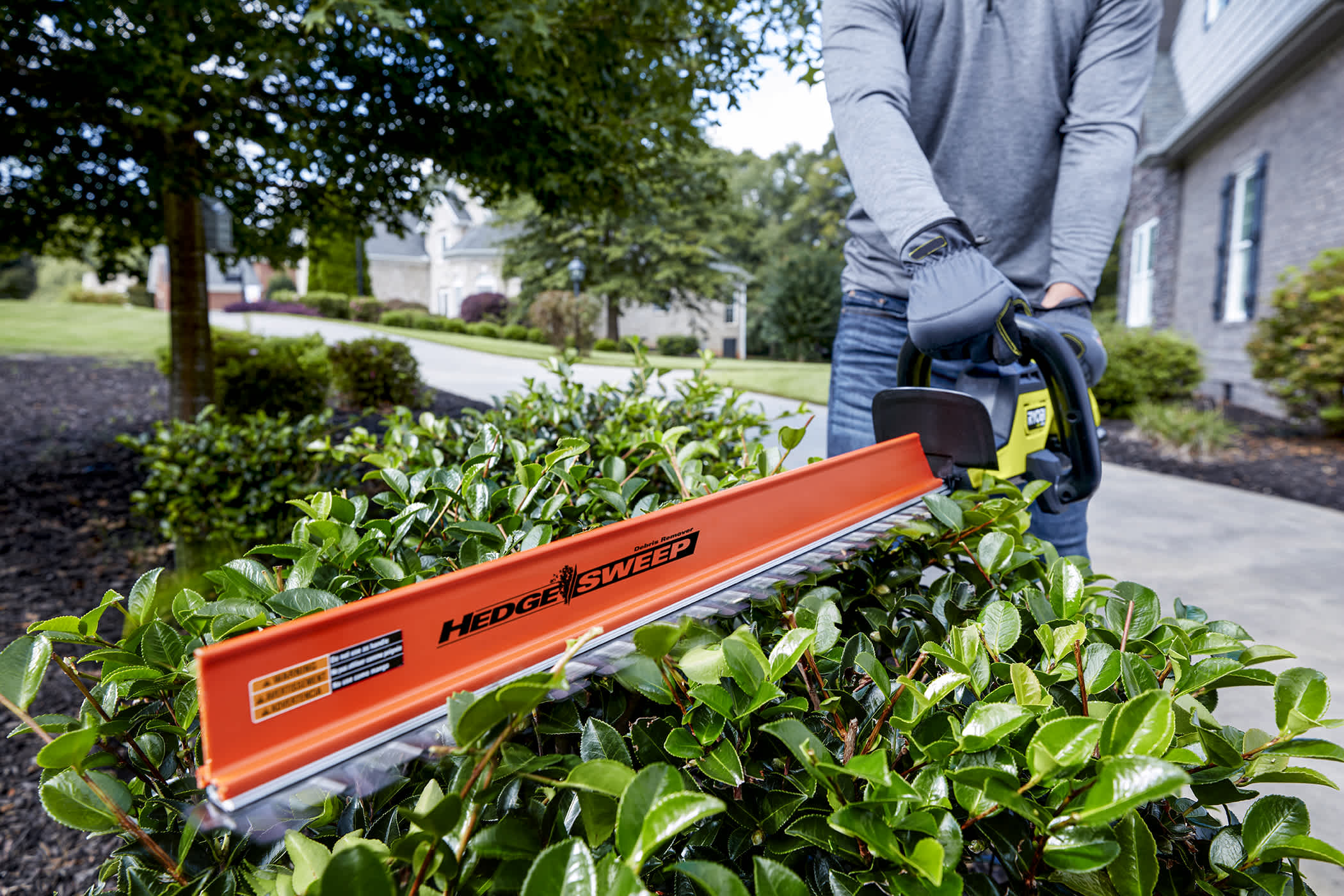 Product Features Image for 40V HP BRUSHLESS 26" HEDGE TRIMMER - TOOL ONLY.
