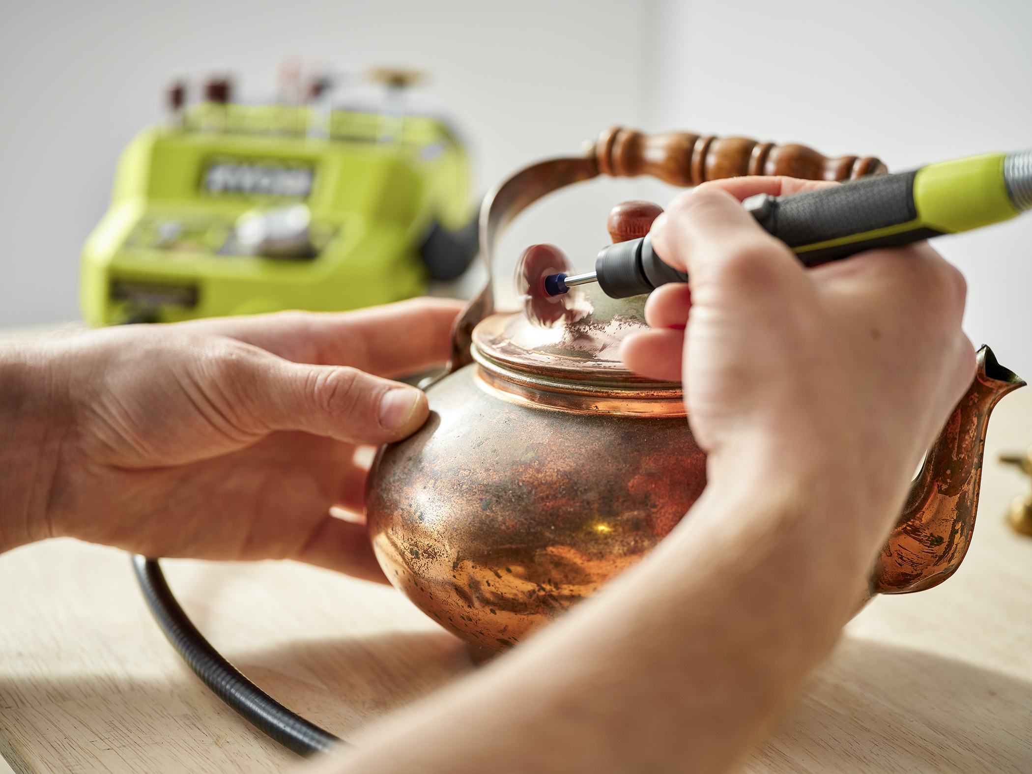 Product Features Image for 18V ONE+ ROTARY TOOL STATION.