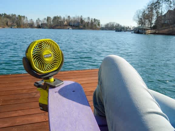 Product Features Image for 18V ONE+ 4" Clamp Fan.