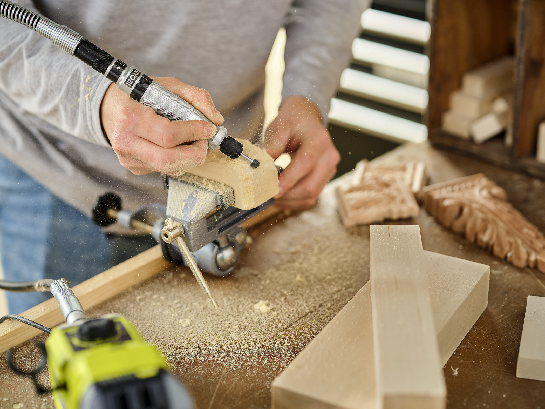 Product Features Image for 18V ONE+ HP BRUSHLESS CORDLESS ROTARY TOOL.