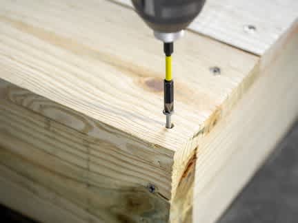 Product Features Image for 3 PC. 3-1/2" DIAMOND GRIT IMPACT DRIVE BITS.