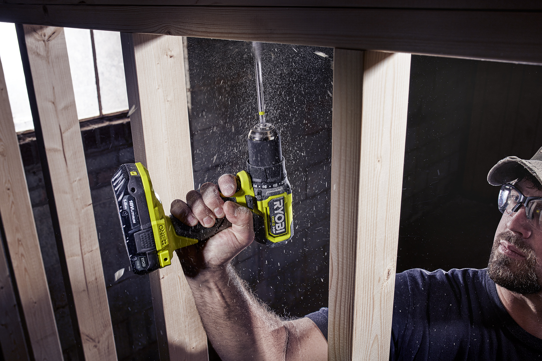 Product Features Image for 18V ONE+ 1.5Ah Lithium-Ion Battery.