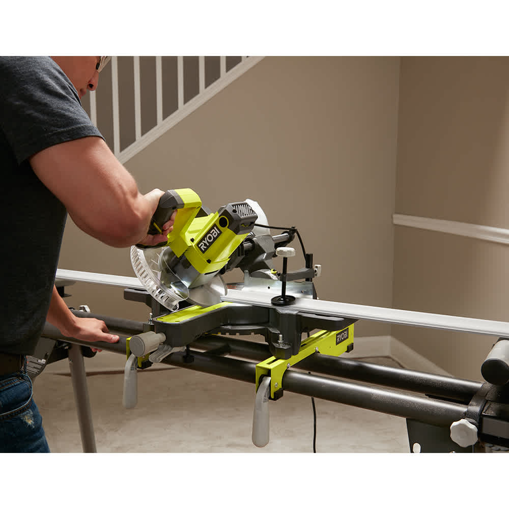 Product Features Image for 7 - 1/4 in. sliding mitre saw.