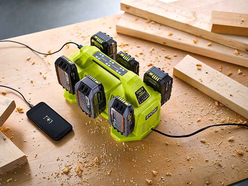 Product Features Image for 18V ONE+ 6-PORT FAST CHARGER.