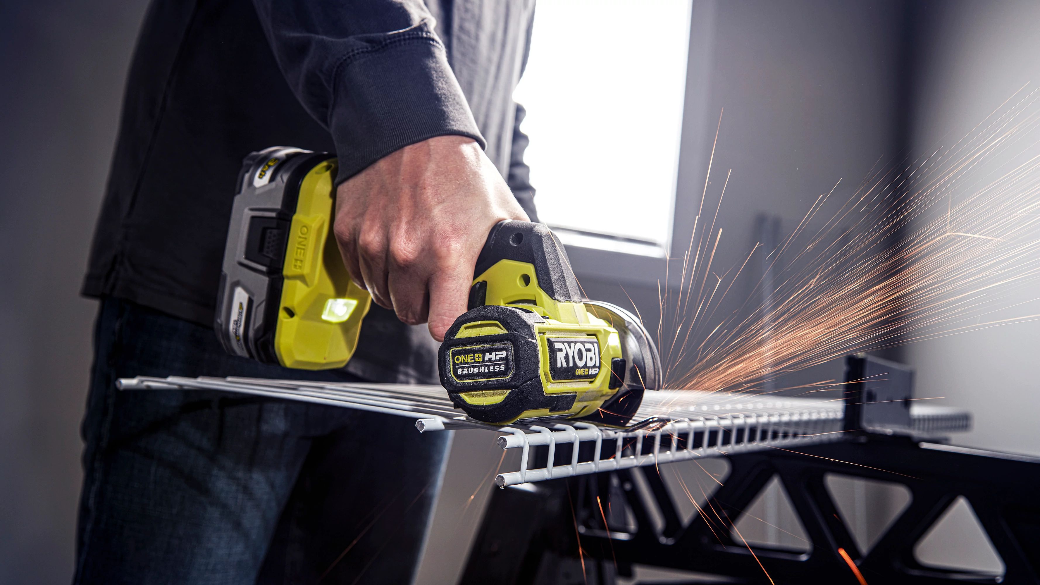 Product Features Image for 18V COMPACT BRUSHLESS 4-TOOL COMBO KIT.