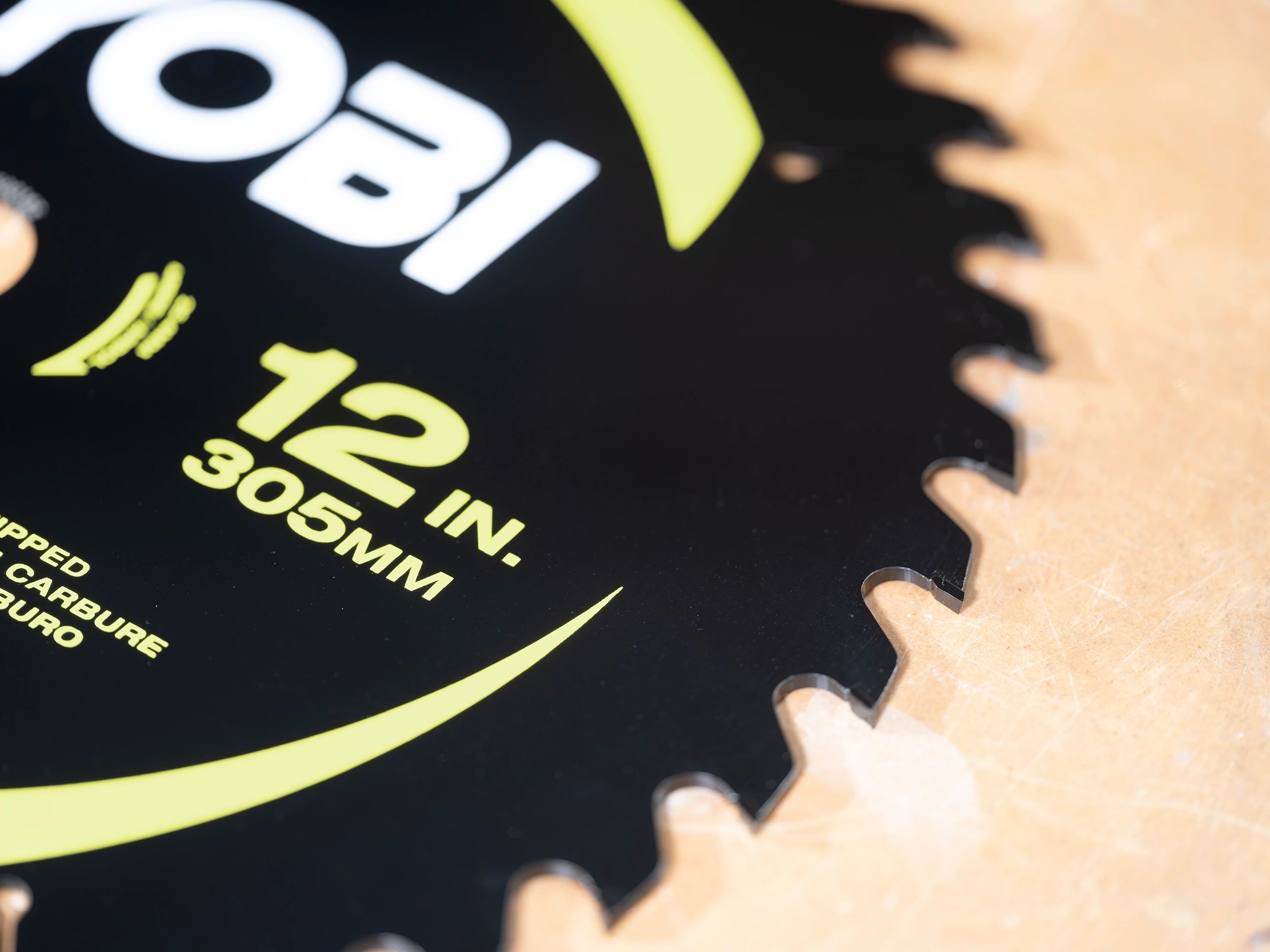 Product Features Image for 12-inch 40 Teeth Carbide Thin Kerf Mitre Saw Blade.