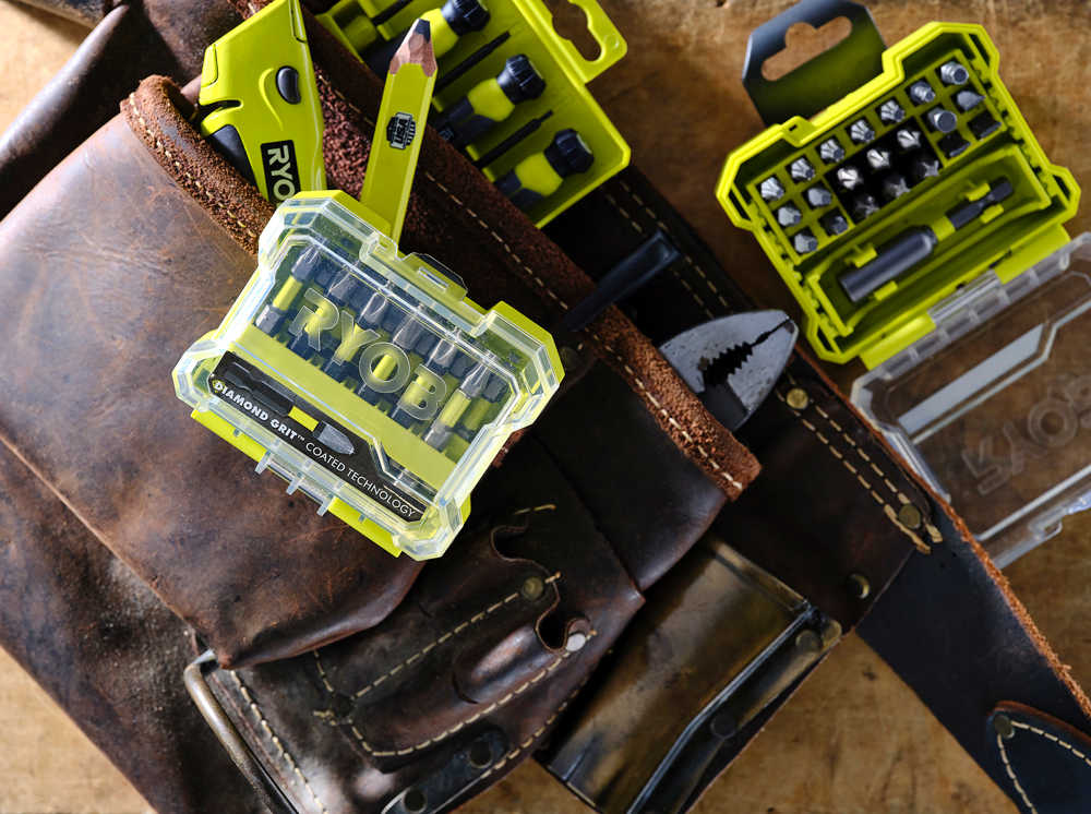 Product Features Image for 12 PC. 2" DIAMOND GRIT IMPACT DRIVE BITS.