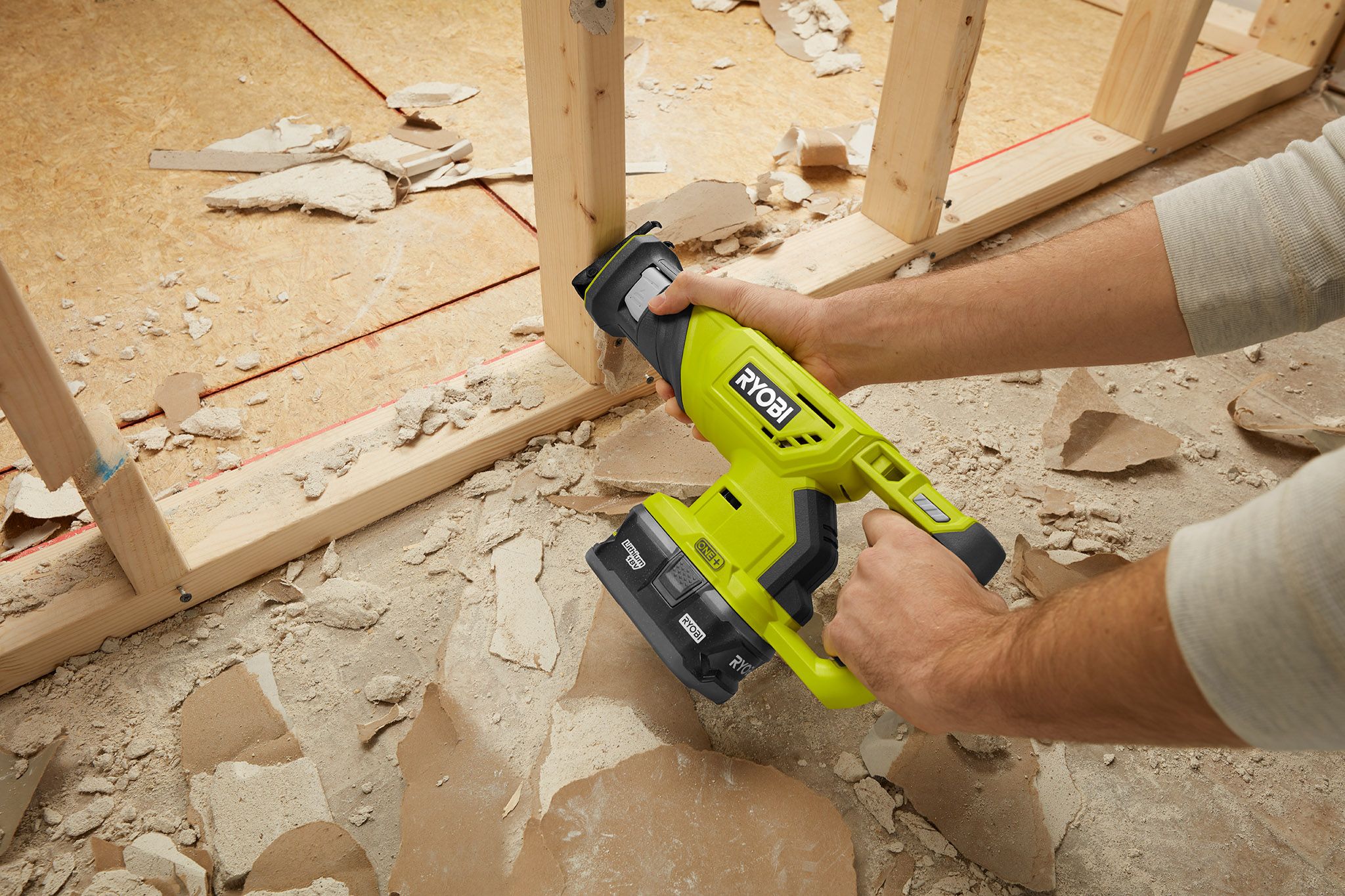 Ryobi drill and discount saw