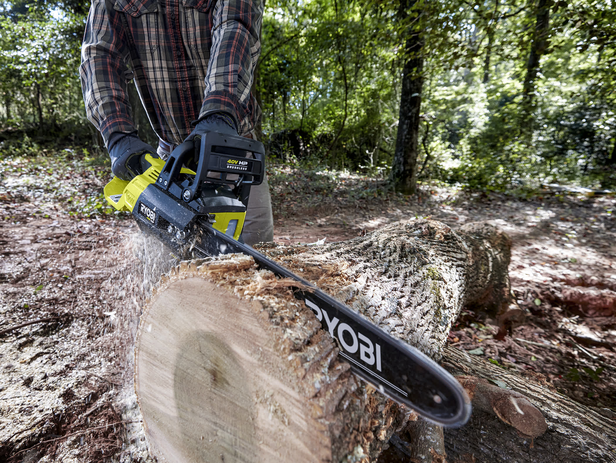 Product Features Image for 40V HP 18" BRUSHLESS CHAINSAW.