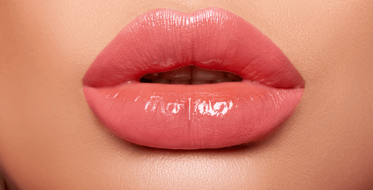 Labios brillantes