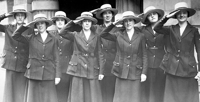 La-menstruacion-en-la-historia-mitos-y-estigmas-Interior5