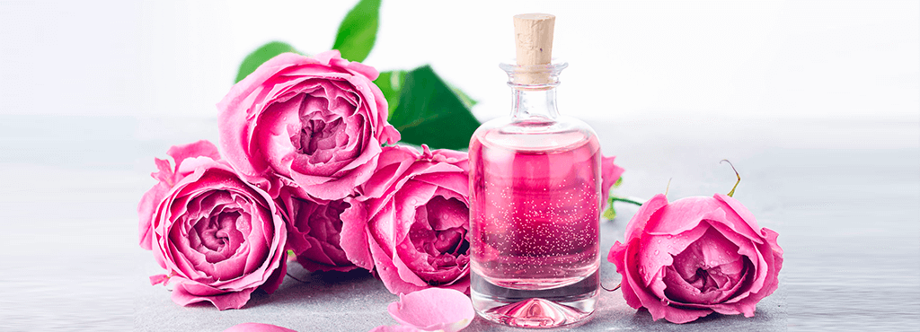 Económico Manchuria conveniencia Beneficios del agua de rosas para cuidar tu piel - Nosotras