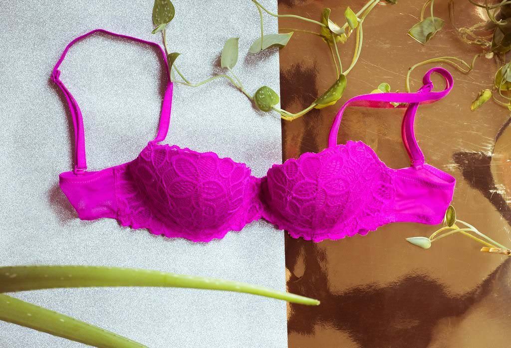 Bra lala lala!: A Roundtable Discussion on Bras Photo