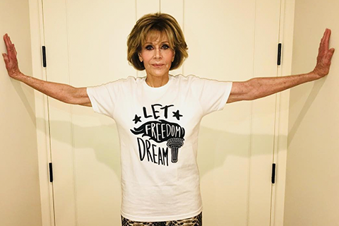 Jane Fonda Served Thanksgiving Dinner At Standing Rock Photo