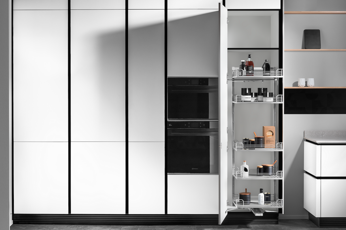 black-white-kitchens-1