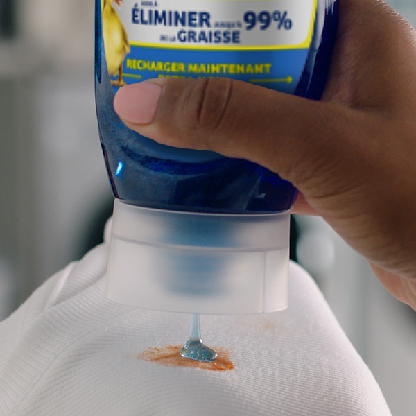 Comment enlever les taches de graisse des vêtements