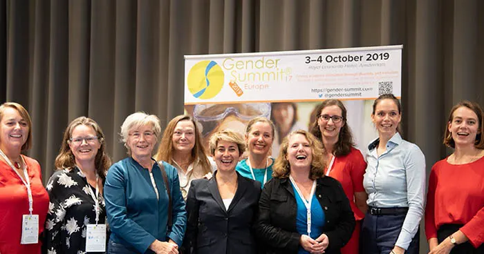 Group photo of organizing committee of the Gender Summit 17 (Europe)