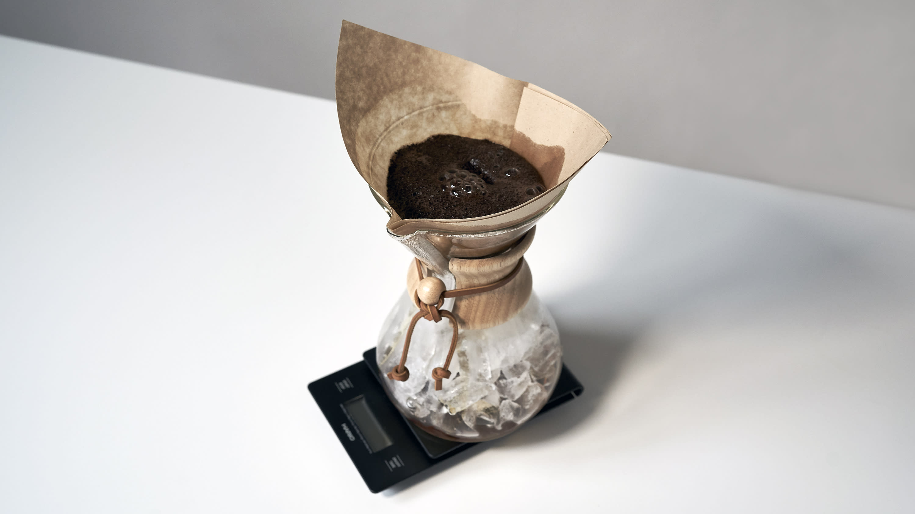 How to Make Iced Coffee with a Chemex