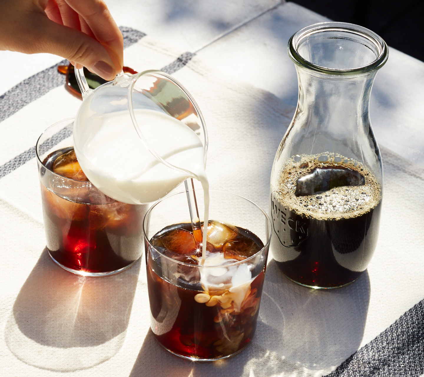 Cold Brew vs Iced Pour Over - Kéan Coffee