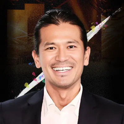 前田 謙一郎 氏