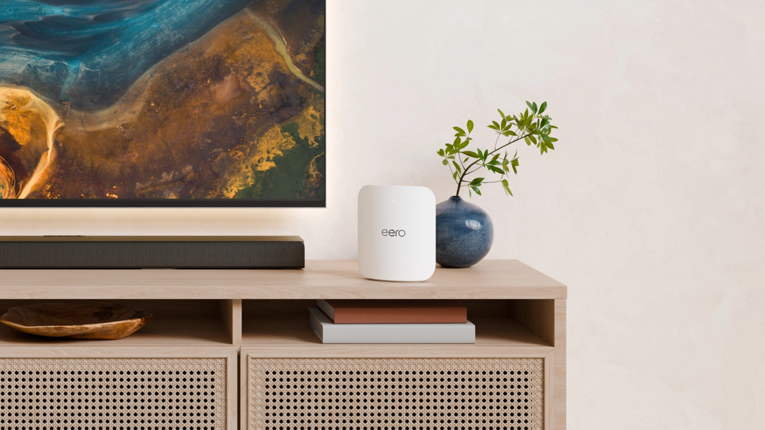 eero Pro 7 Tri-Band WiFi 7 Mesh System thumbnail 3