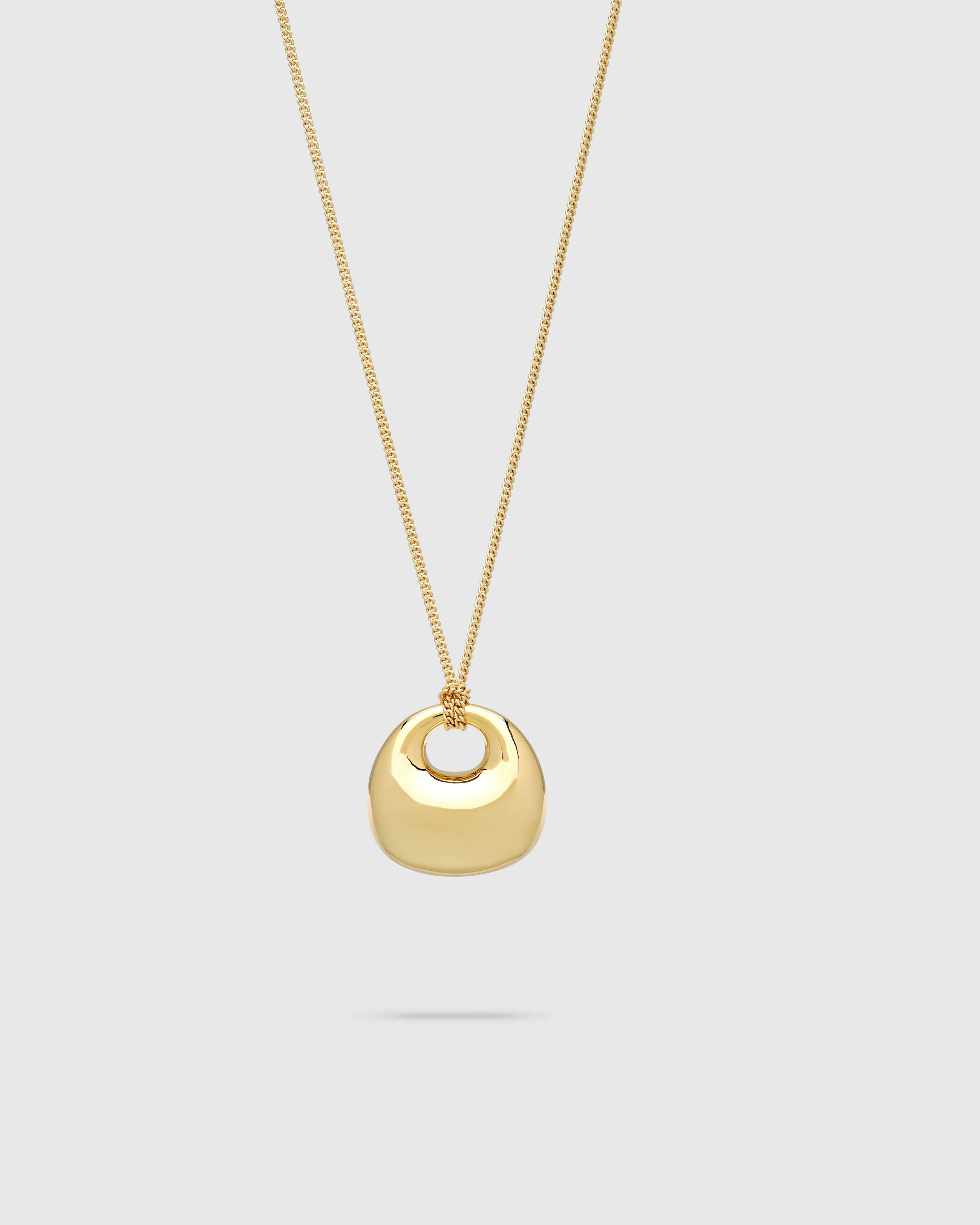 Bao collection - landingpage - Bao pendant gold