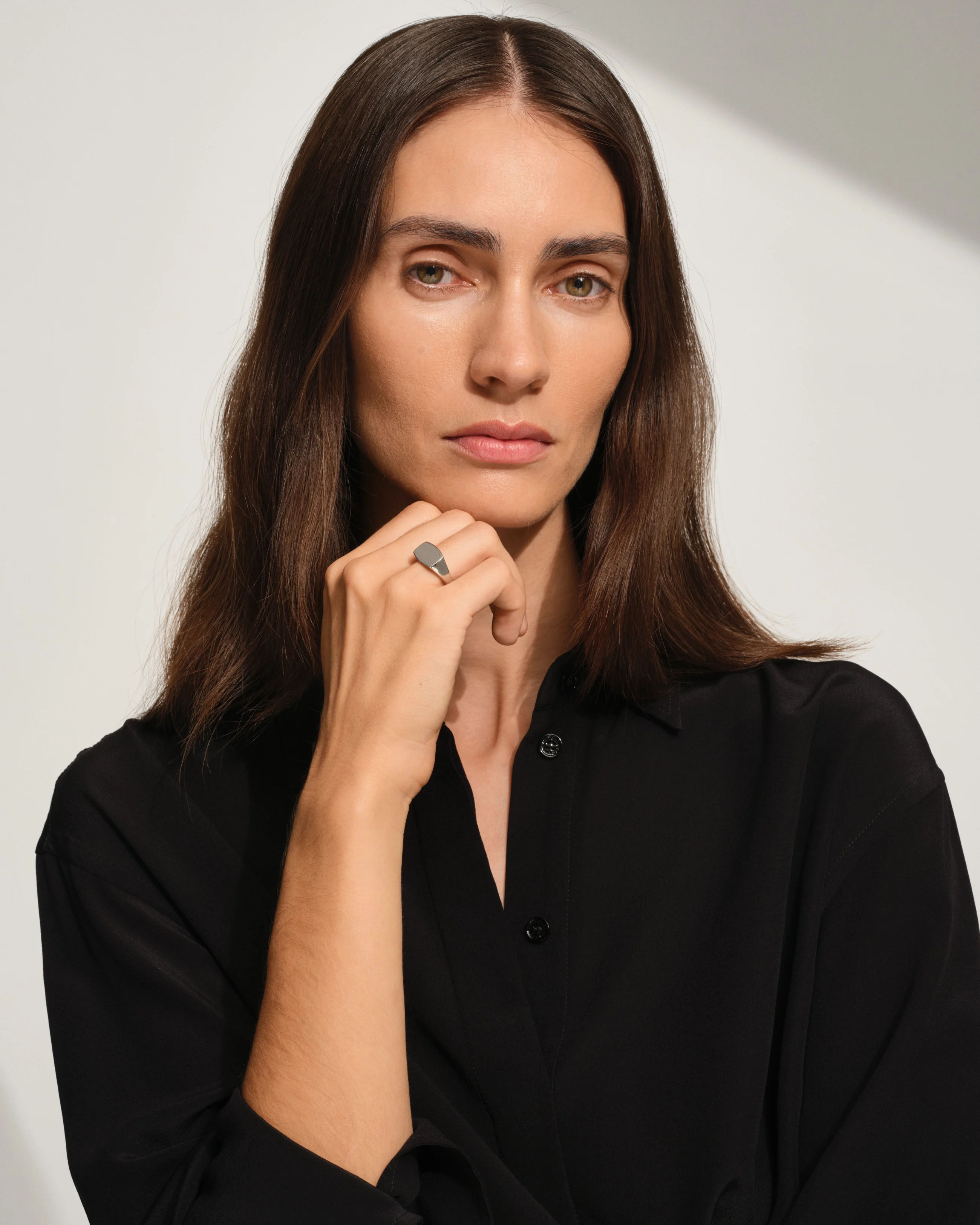 Tom Wood - Gifts for her