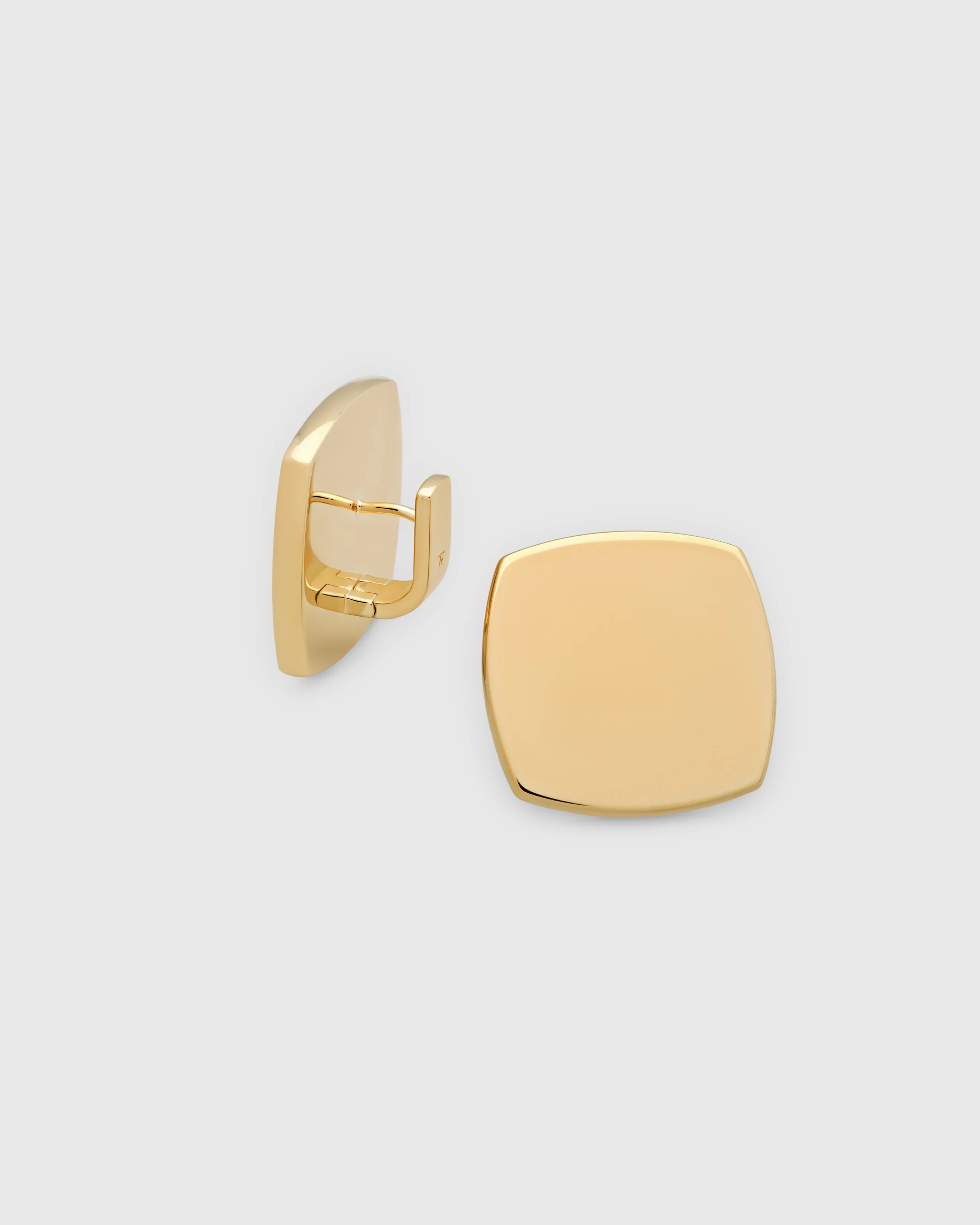 Umi Studs Large Gold