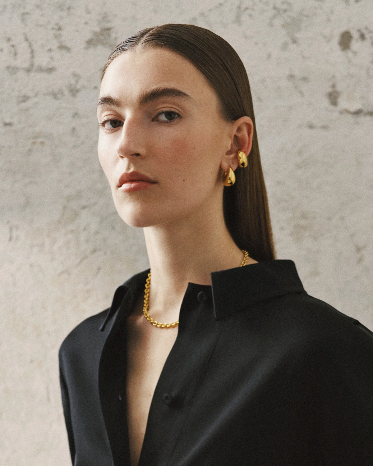 Frontpage - Phase 03 - Image split (Earrings)