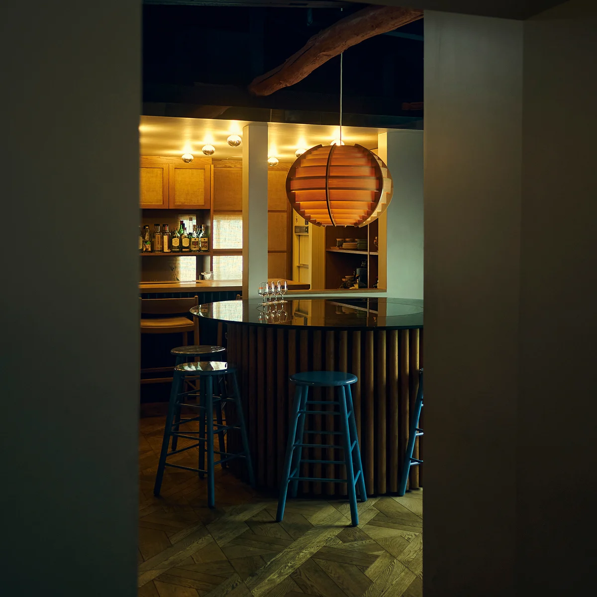 Shibuya City Guide - Image Split #3