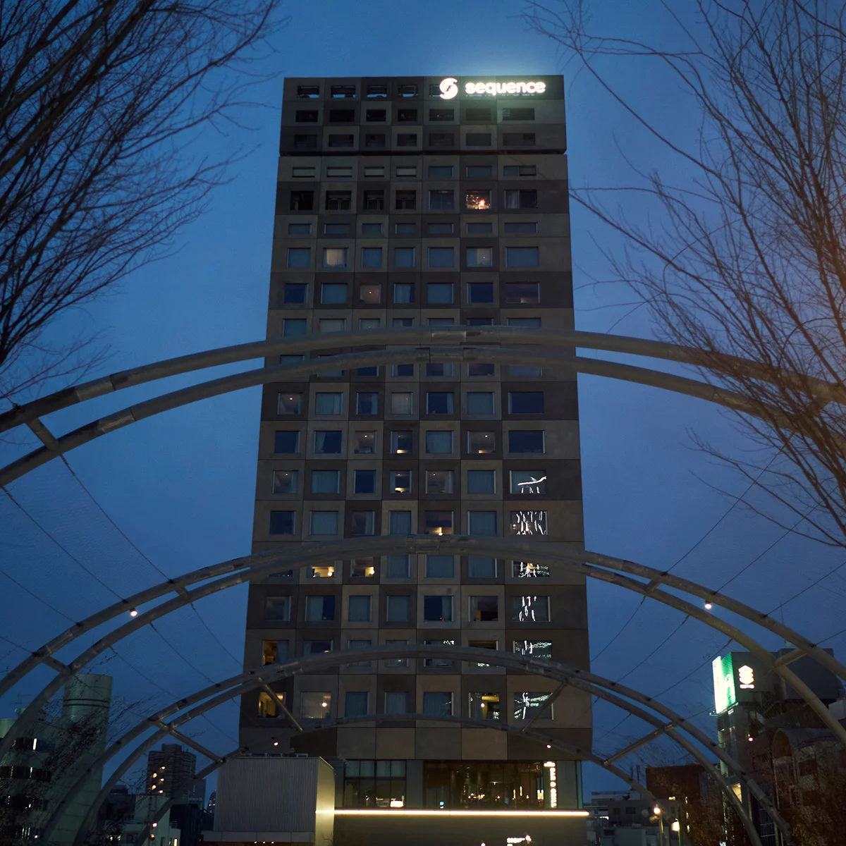 Shibuya City Guide - Image Split #4