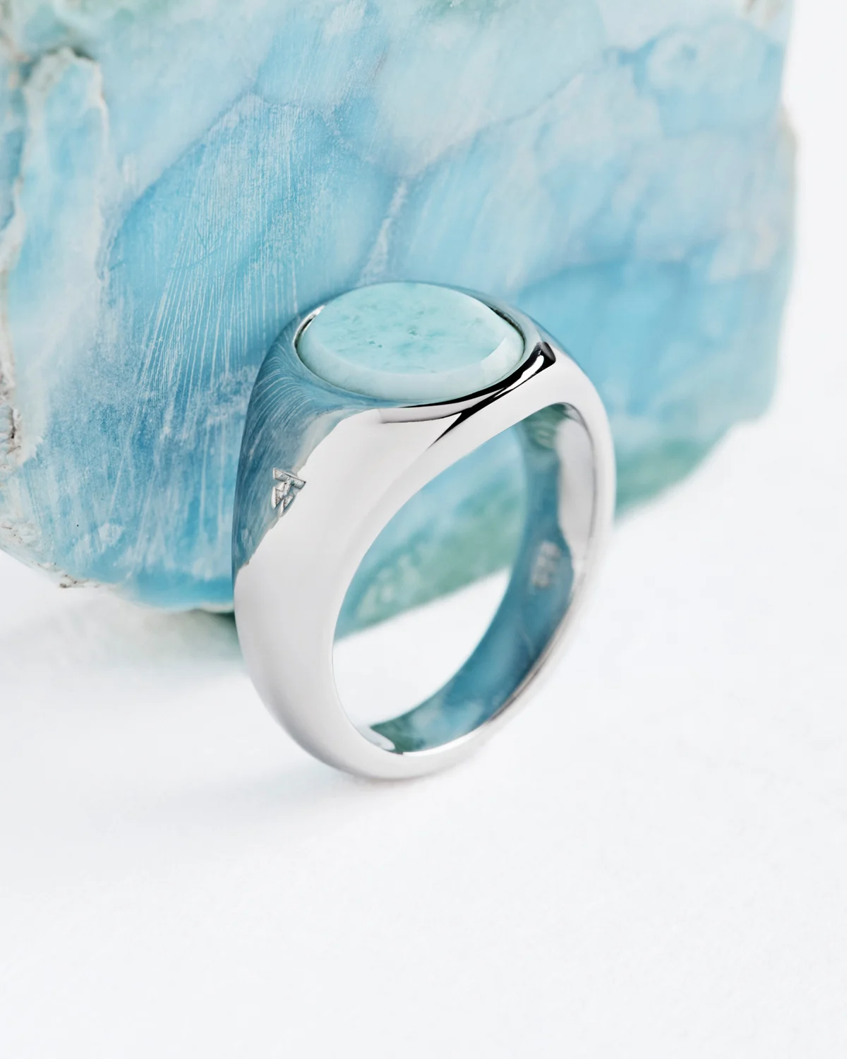 Ice Blue Ring - Still