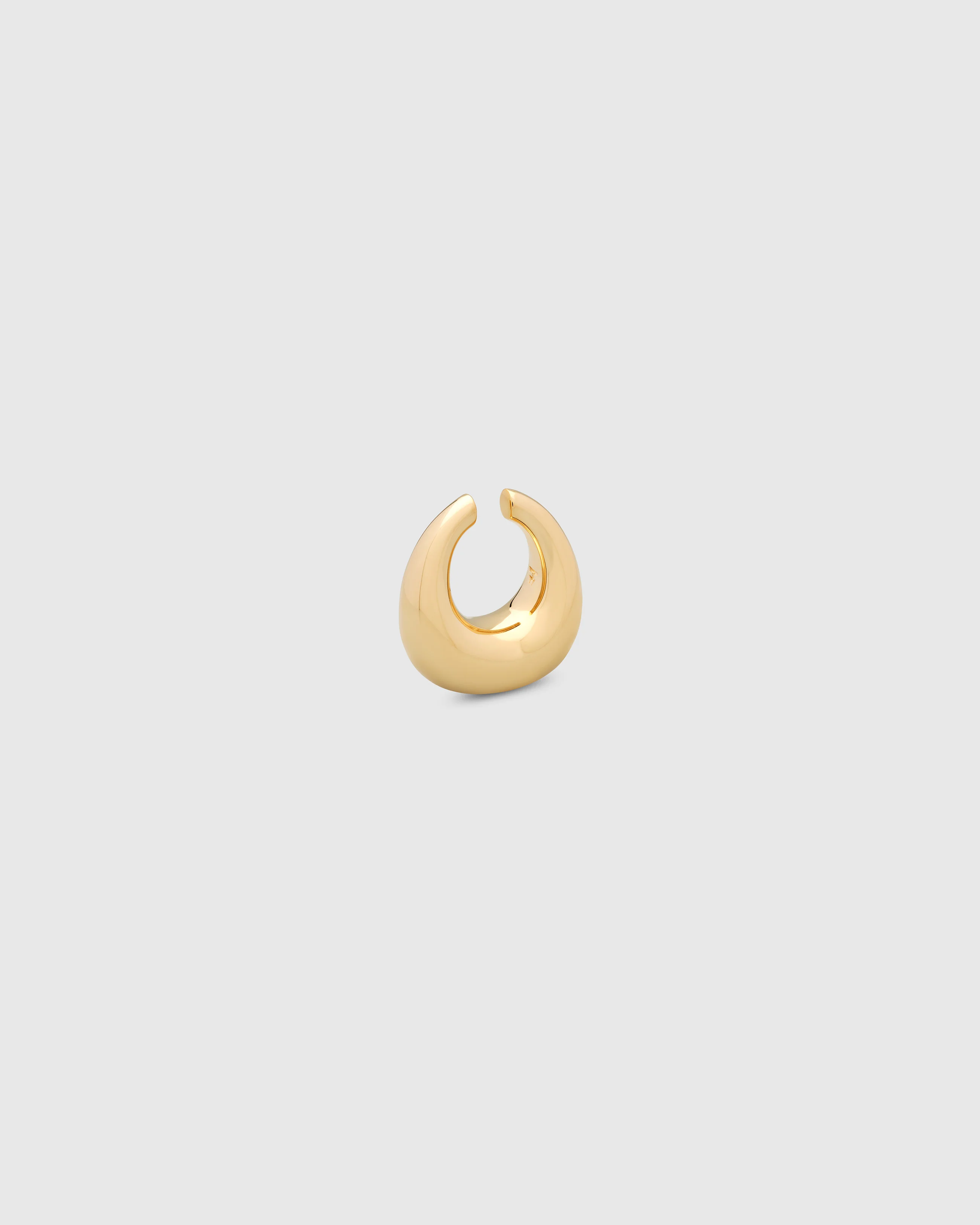 Bao collection - landingpage - Ear cuff Gold M