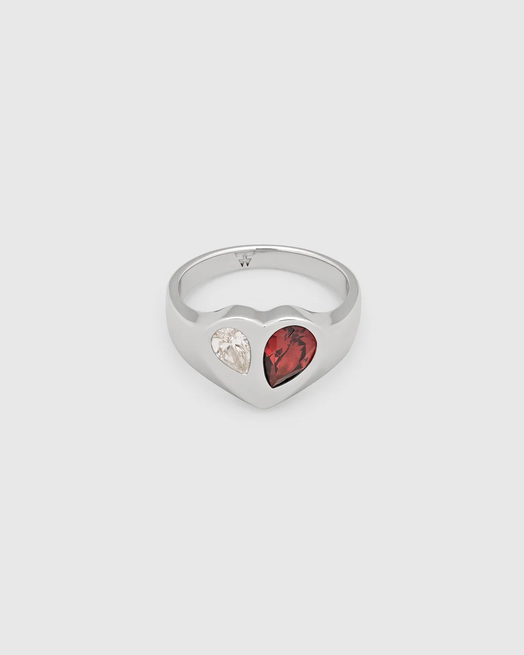 Core & Classics - Products #2 - LOVE RING