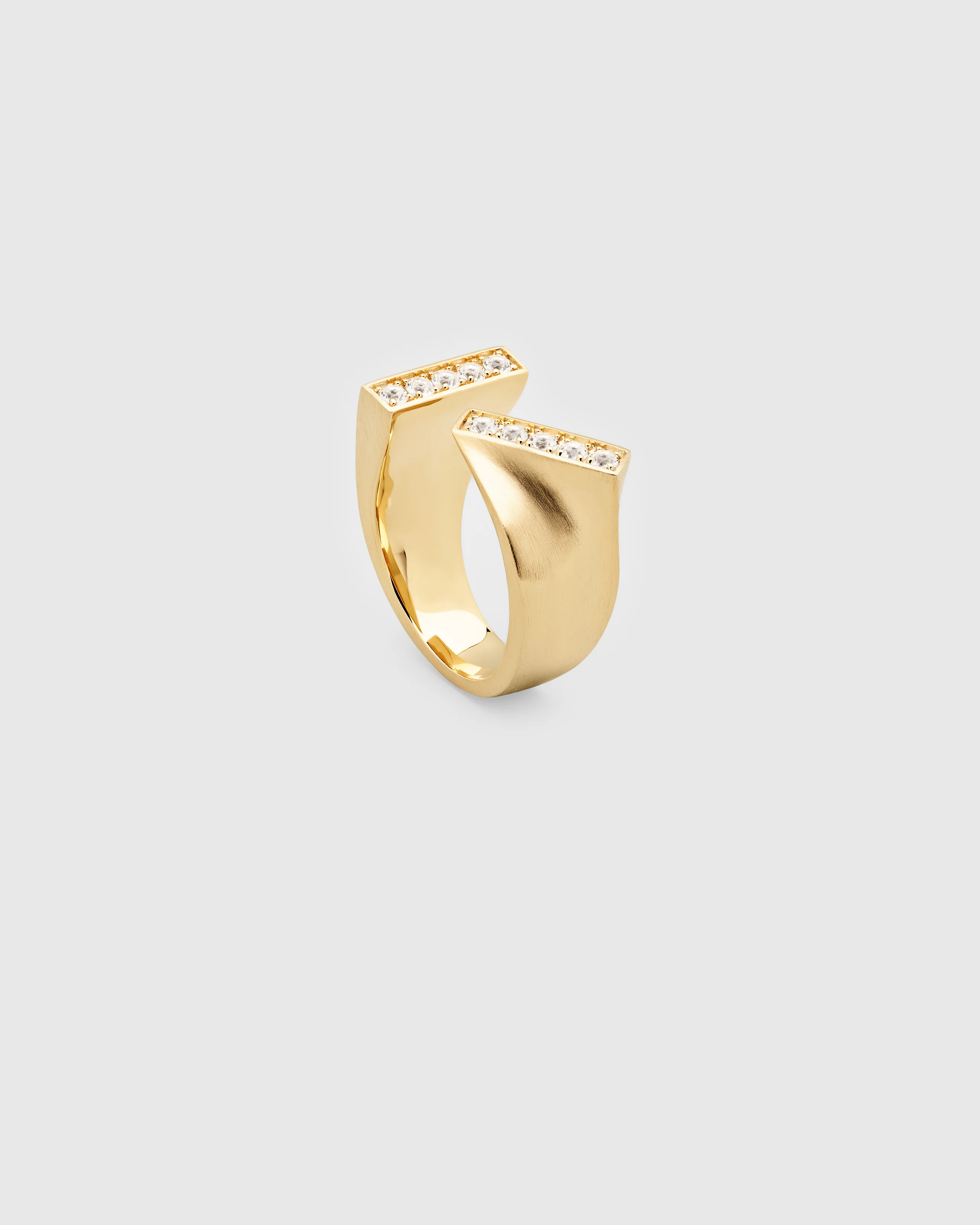 Tilt Ring Gold Diamond