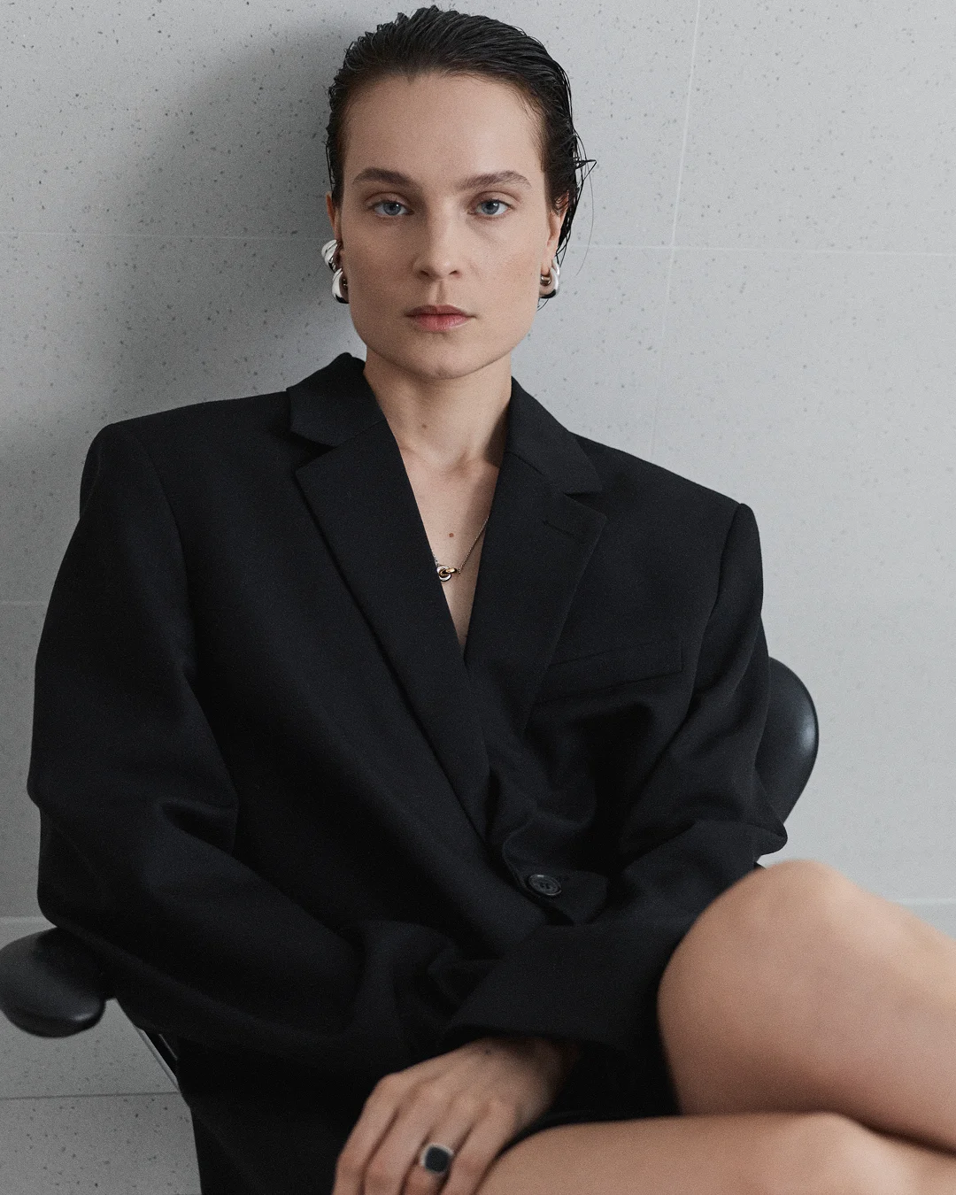 Frontpage - Always on #1 - Image split #2 (Rings)