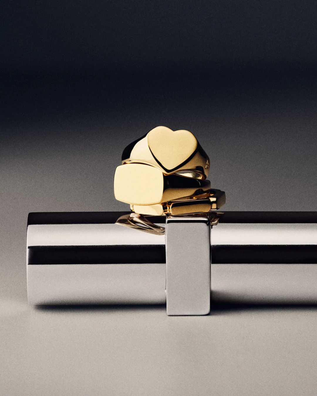 Holiday - Frontpage 04 - Banner #1 - Timeless gifts (mobile)