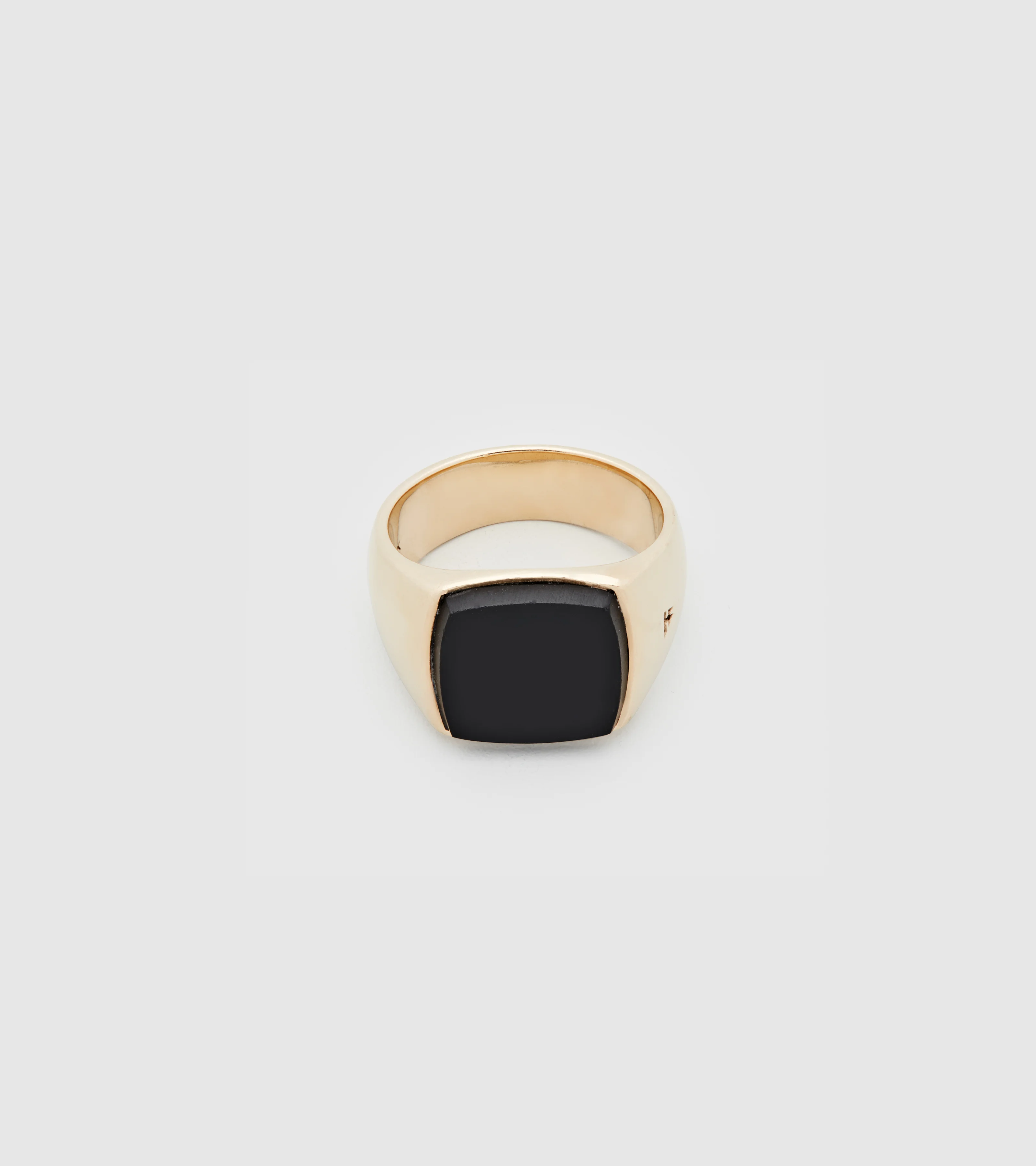 Landingpage - Black onyx rings - Cushion Gold Black Onyx