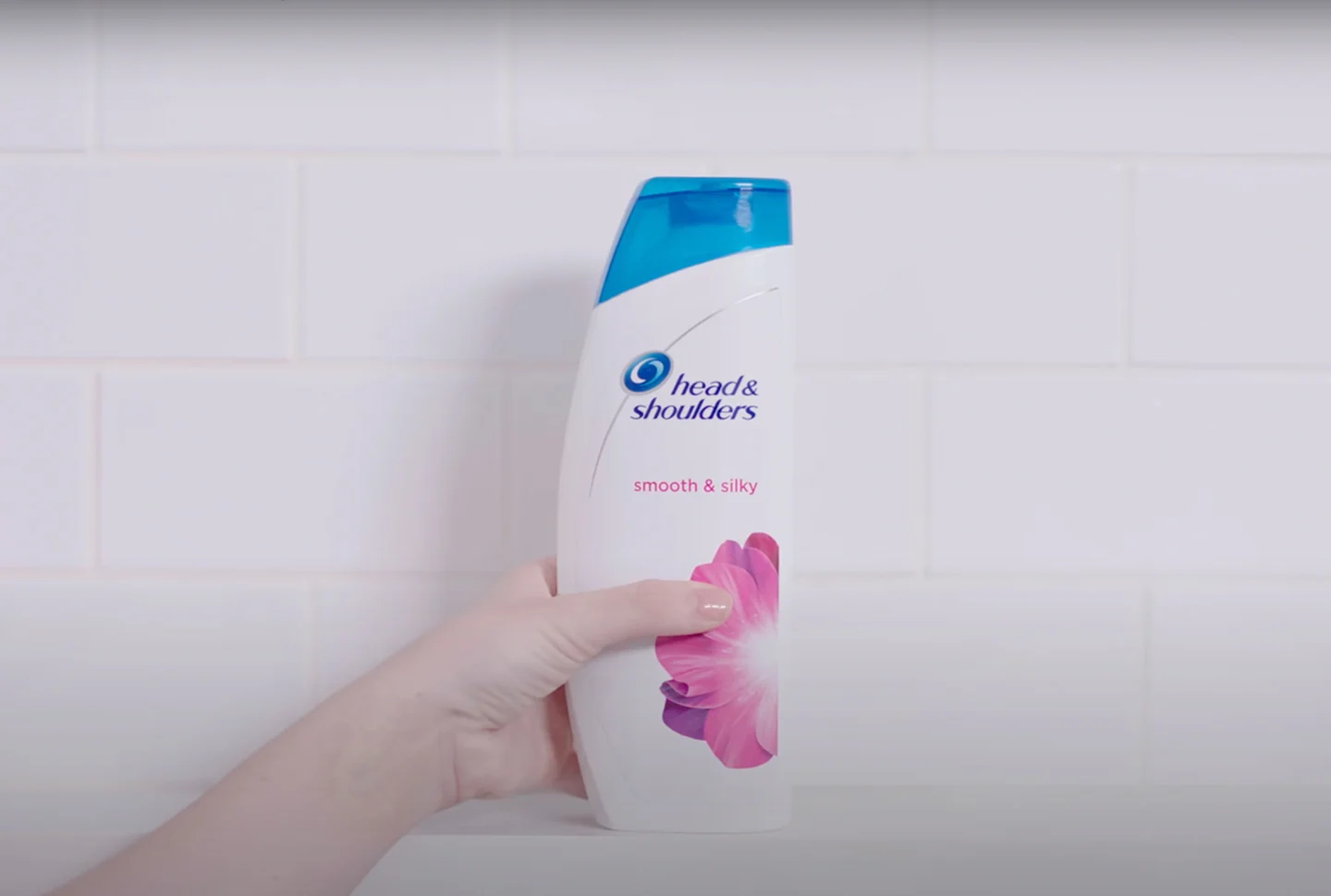 HOW OFTEN TO WASH YOUR HAIR – YOU REALLY CAN WASH IT EVERY DAY