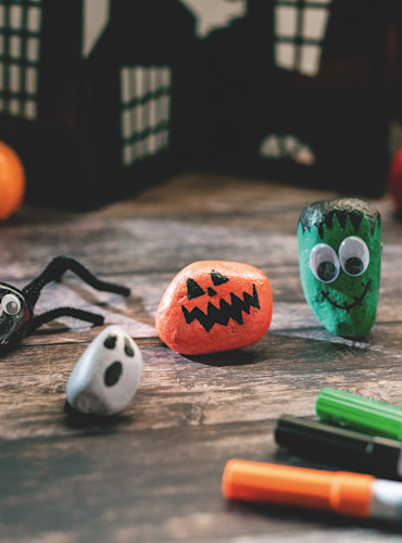 Halloween pebble art at Haven