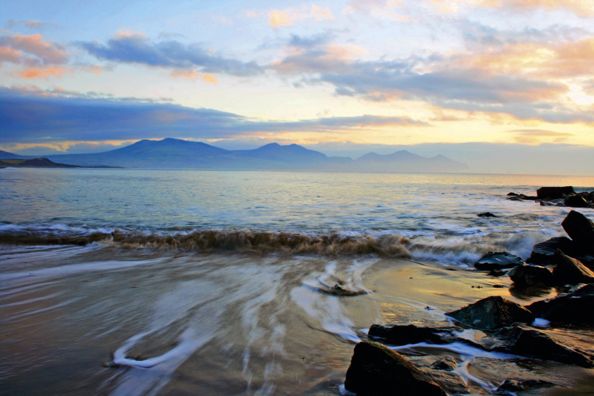 Dinas Dinlle Beach, Dinas Dinlle, Gwynedd