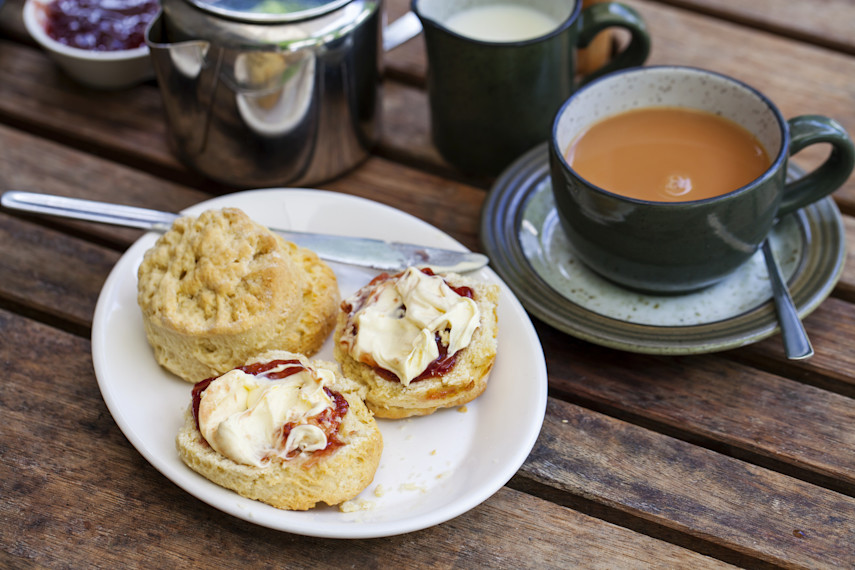 8. Try a Devon Cream Tea
