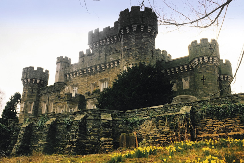 Wray Castle 