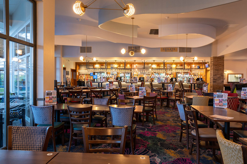 Which Haven parks will be getting J D Wetherspoon pubs in 2026?