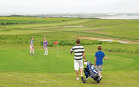 9-hole golf course at Reighton Sands