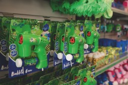 The green and blue George bubble gun