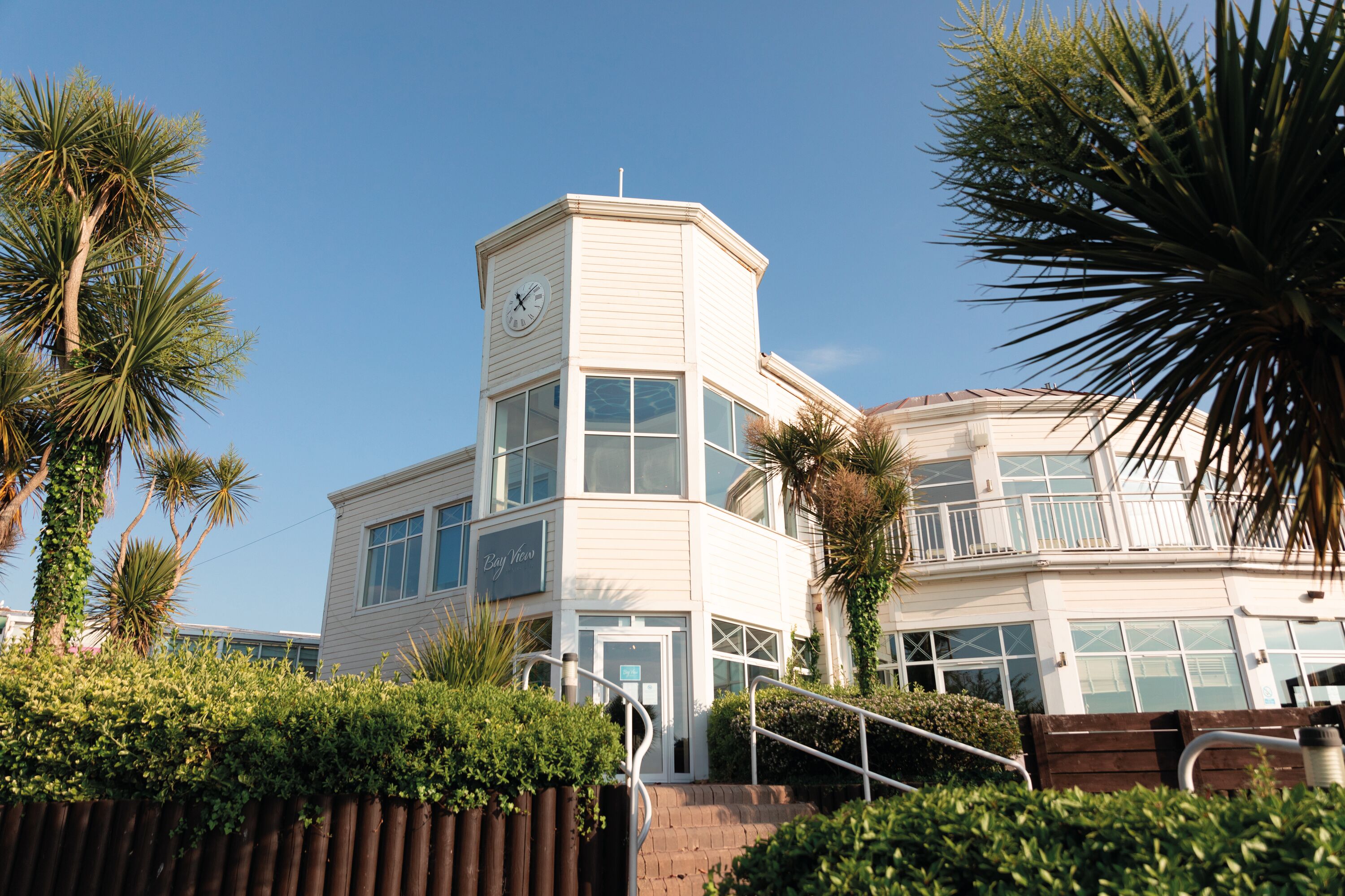 Bay View Owners Lounge at Devon Cliffs