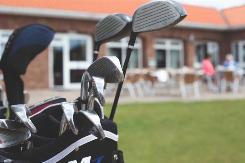 Perfect your swing at Pwllheli Golf Club