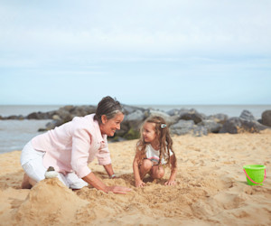 Direct access to a sandy beach